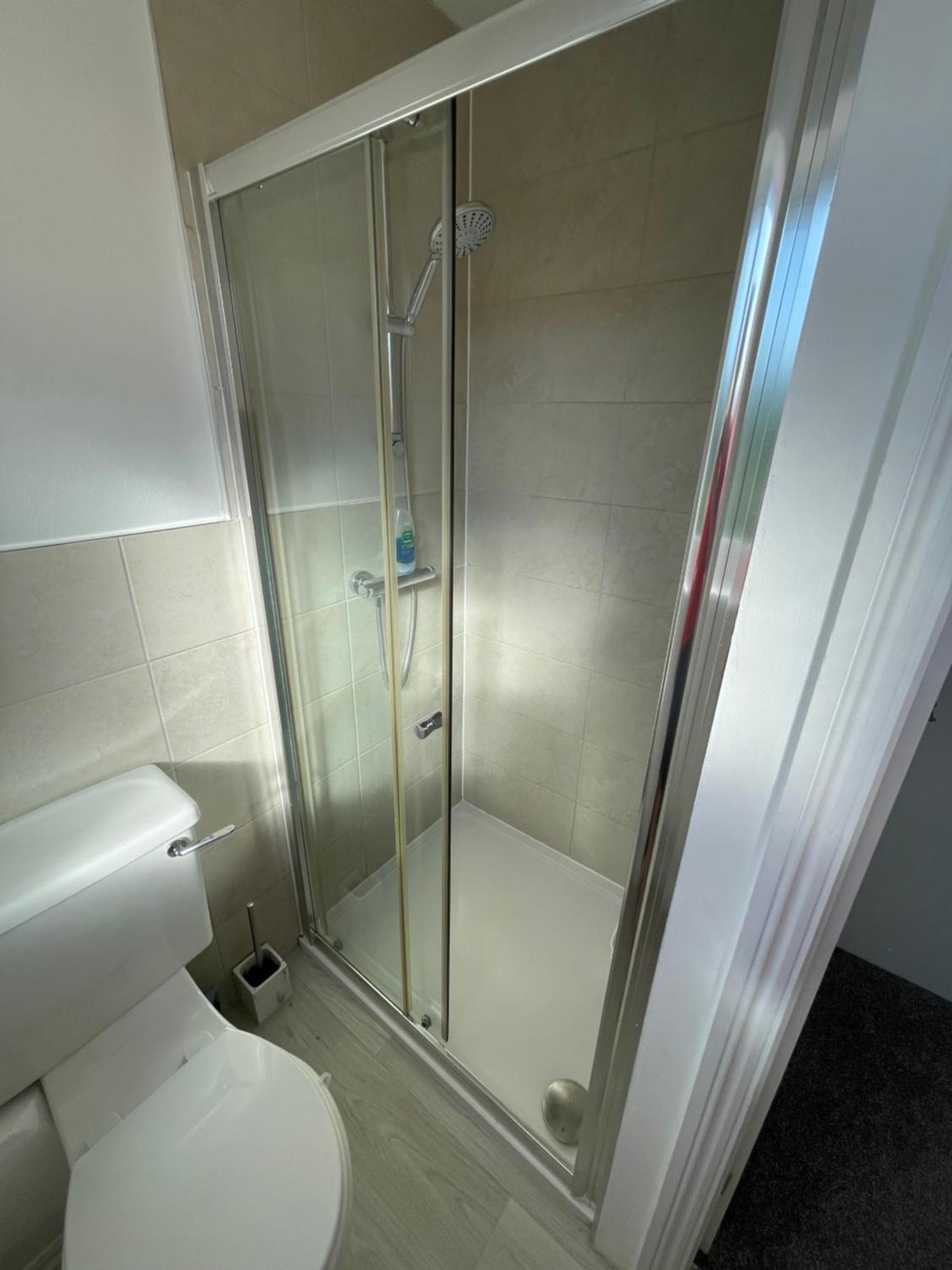 Large 5 Bed Detached House Near Stansted Airport With Parking For 2 Vehicles! Stansted Stays Stansted Mountfitchet Bagian luar foto