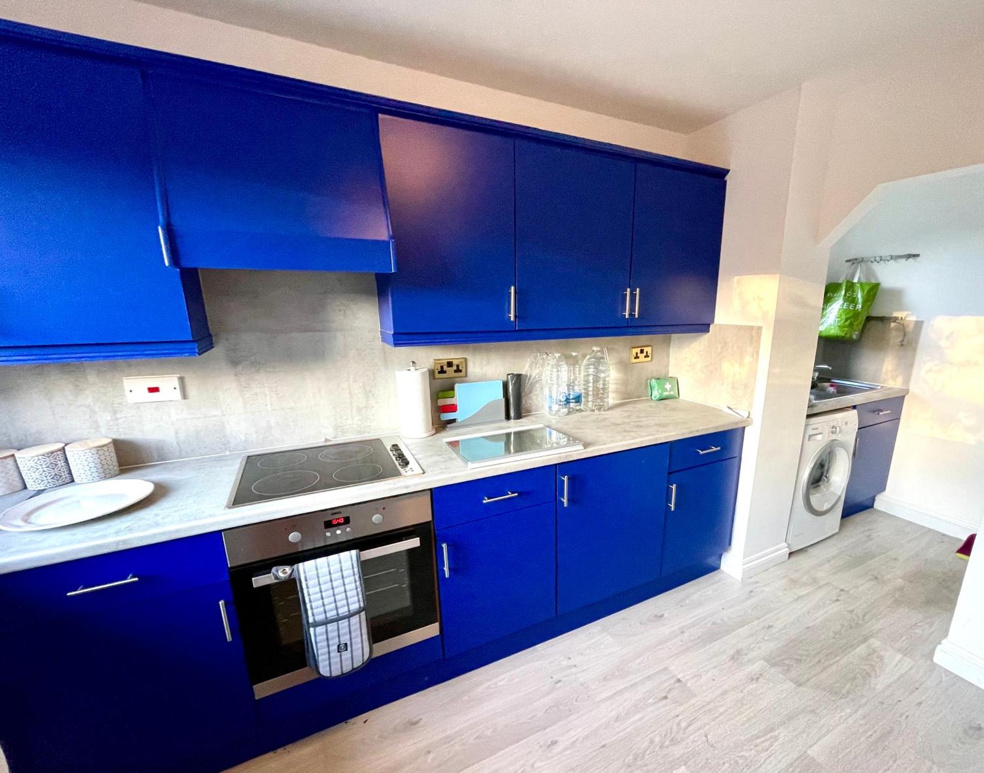 Large 5 Bed Detached House Near Stansted Airport With Parking For 2 Vehicles! Stansted Stays Stansted Mountfitchet Bagian luar foto
